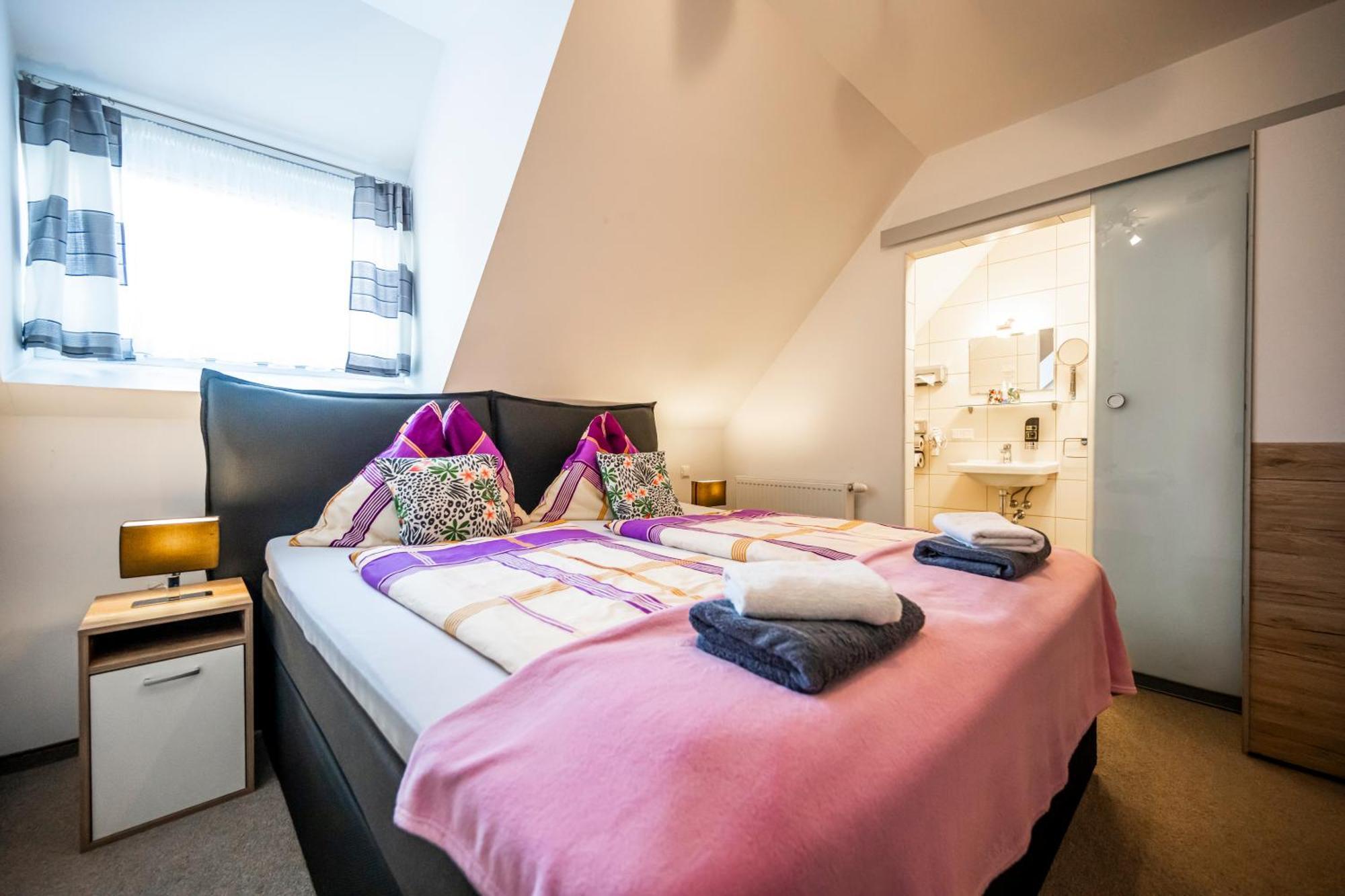 Die Schlafstube - Bed&Breakfast Zeltweg Exterior foto