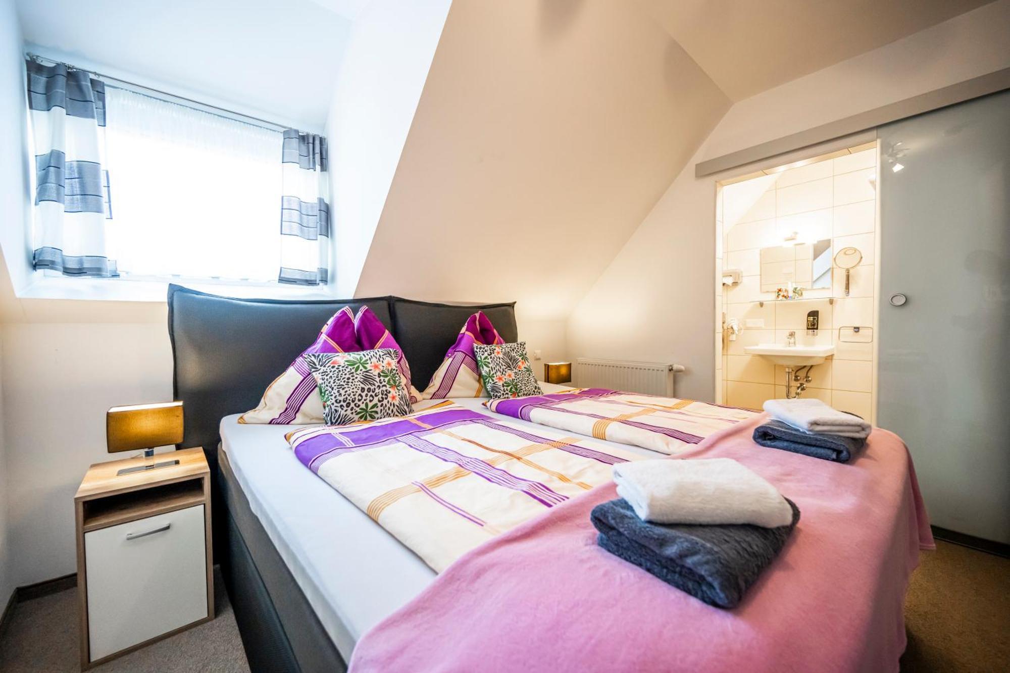 Die Schlafstube - Bed&Breakfast Zeltweg Exterior foto