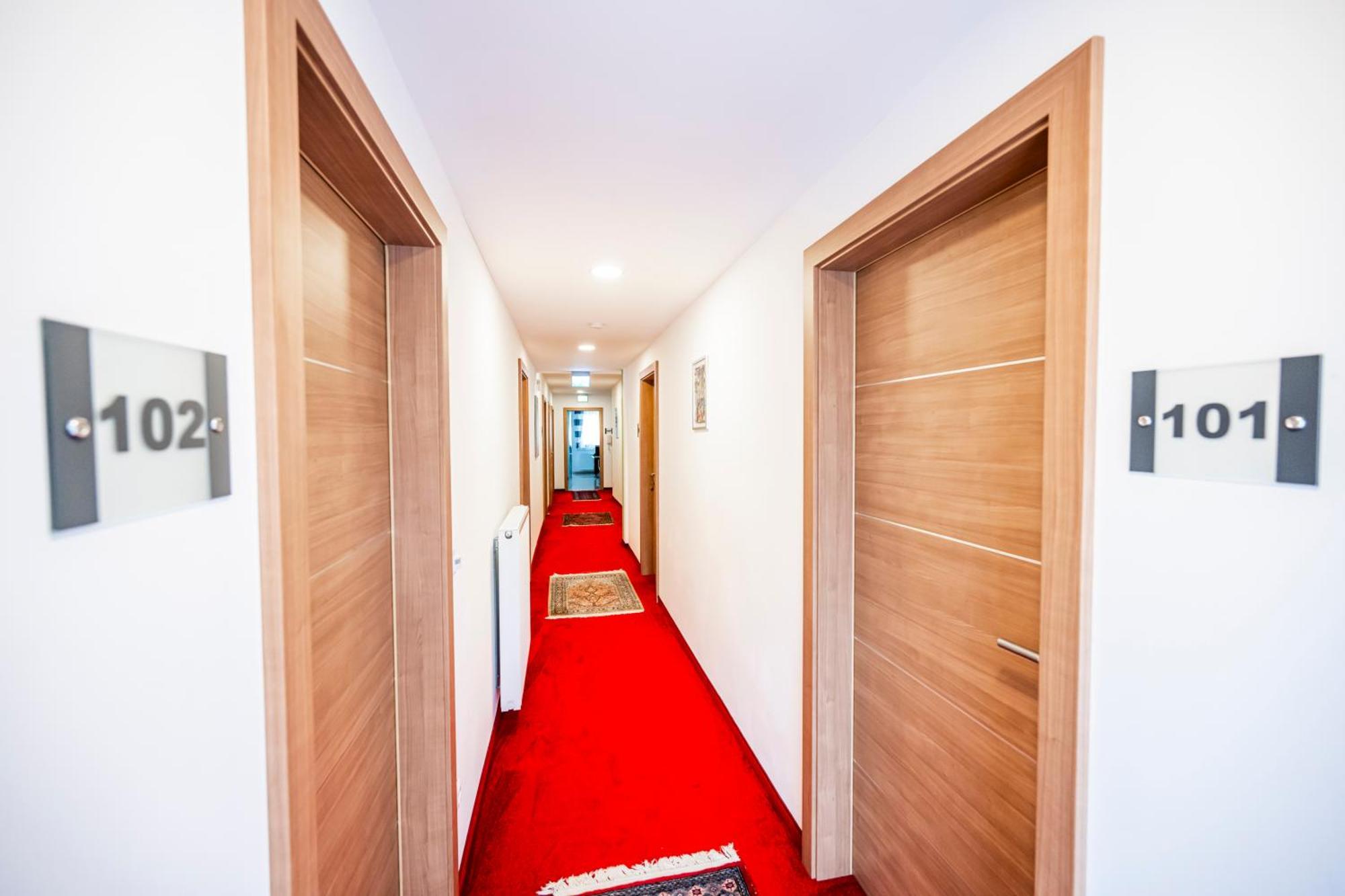 Die Schlafstube - Bed&Breakfast Zeltweg Exterior foto