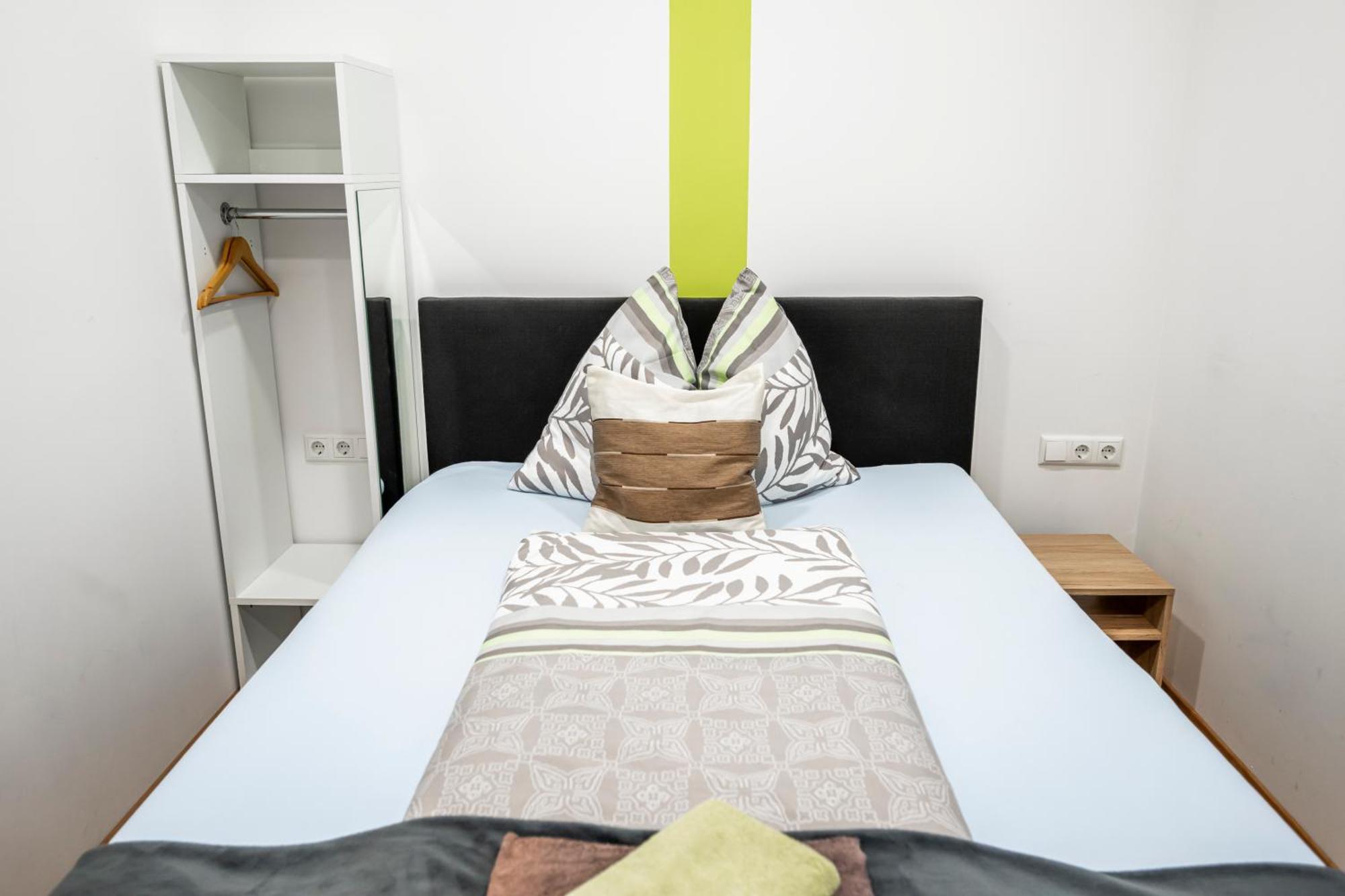 Die Schlafstube - Bed&Breakfast Zeltweg Exterior foto